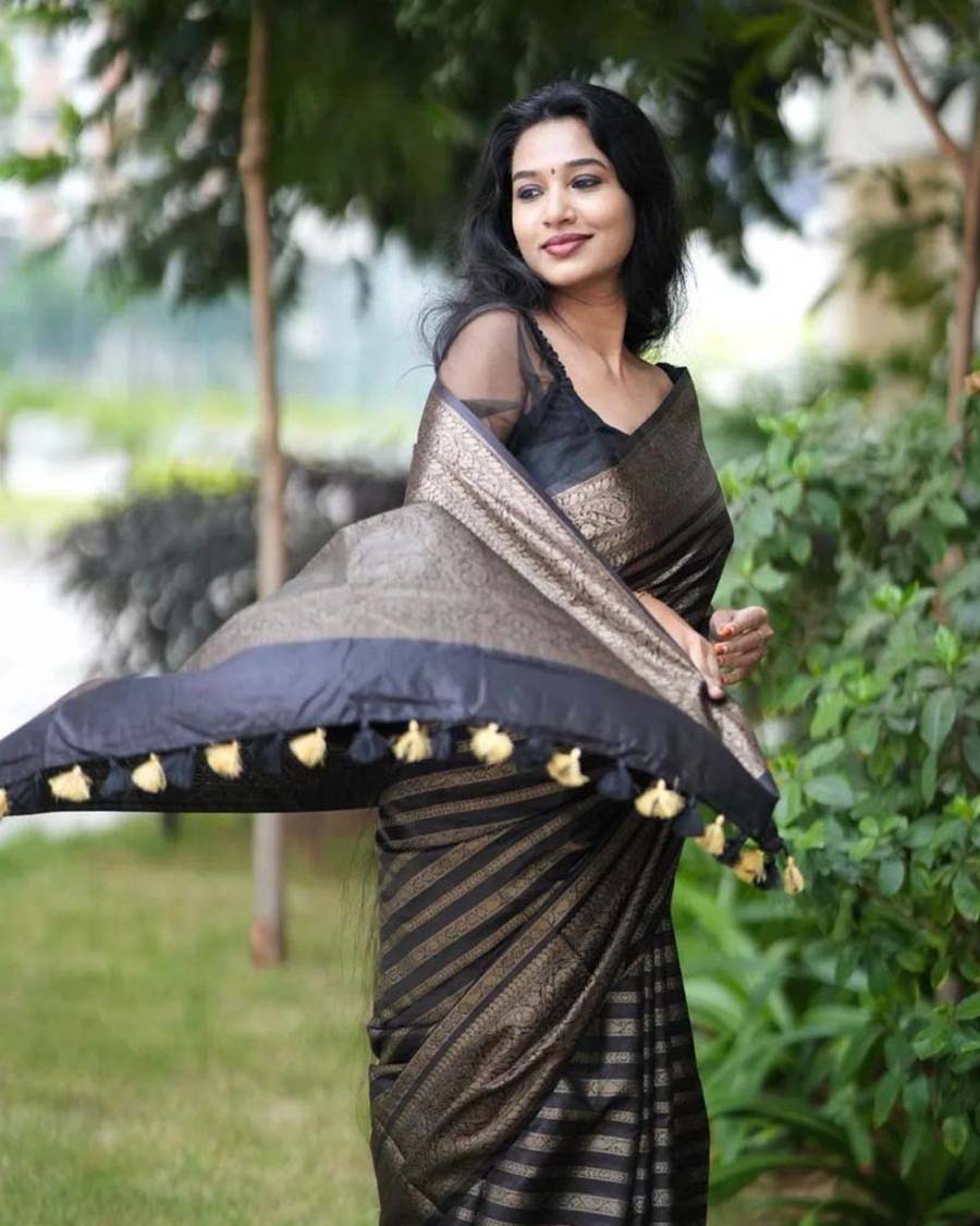 Buy Black Sequined Work Georgette Cocktail Party Saree With Blouse From  Ethnic Plus