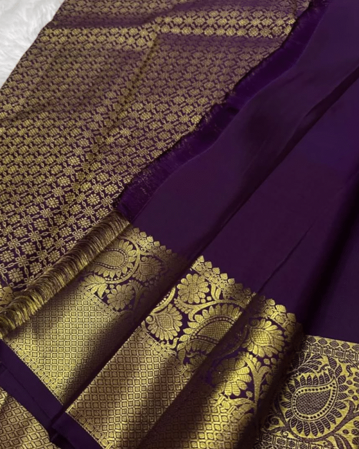 Purple Color Most Wanted Soft Banarasi Silk Saree with Classy Bloue Piece - Image 3