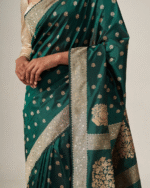 Green Color Recently Added Soft Banarasi Silk Saree with Classy Bloue Piece - Image 3