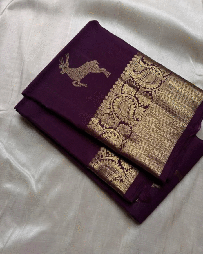 Purple Color Most Wanted Soft Banarasi Silk Saree with Classy Bloue Piece - Image 1
