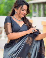 Grey And Black Color Recent Drop Soft Banarasi Silk Saree with Classy Bloue Piece - Image 4