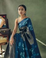 Blue Color Customer Favorite Soft Banarasi Silk Saree with Classy Bloue Piece - Image 6