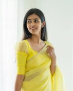 Lemon Yellow Color Curated Quality Soft Banarasi Silk Saree with Classy Bloue Piece - Image 6