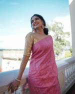 Light Pink Color Hot Right Now Soft Banarasi Silk Saree with Classy Bloue Piece - Image 5