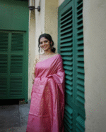 Light Pink Color Hot Right Now Soft Banarasi Silk Saree with Classy Bloue Piece - Image 6
