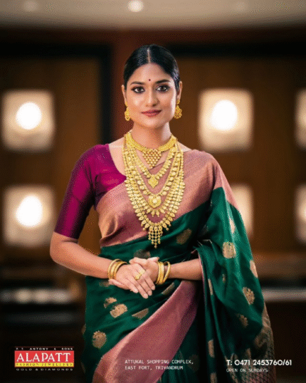 Green Color Hot Right Now Soft Banarasi Silk Saree with Classy Bloue Piece