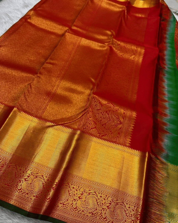 Red Color Latest Add Pure Golden Zari Work Soft Banarasi Silk Saree with Classy Bloue Piece - Image 4