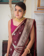 Maroon Color Going Fast Soft Banarasi Silk Saree with Classy Bloue Piece - Image 5