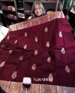 Divine Wine Color Soft Banarasi Silk Saree With Pure Golden Zari Work & Classy Blouse Piece - Image 2