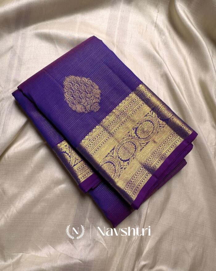 Purple Color Hot Right Pure Golden Zari Work Soft Banarasi Silk Saree with Classy Blouse Piece - Image 5