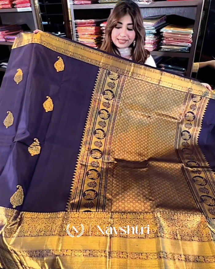 Elegant Purple Color Soft Banarasi Silk Saree With Pure Golden Zari Work & Classy Blouse Piece - Image 5