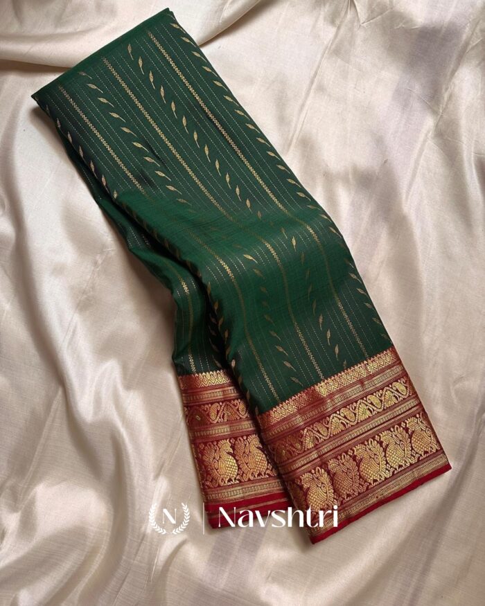 Green Color Color In Pure Golden Zari Work Soft Banarasi Silk Saree with Classy Blouse Piece - Image 1