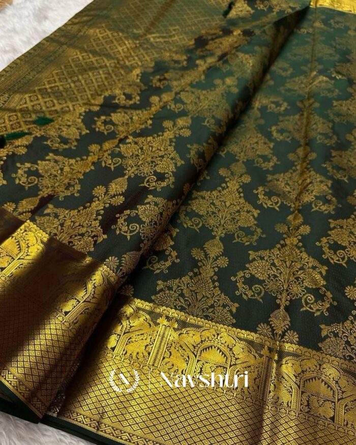 Green Color Going Fast Pure Golden Zari Work Soft Banarasi Silk Saree with Classy Blouse Piece - Image 3