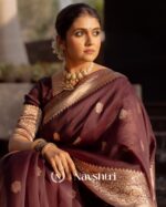 Brown Color Top Tier Soft Banarasi Silk Saree with Classy Blouse Piece - Image 4