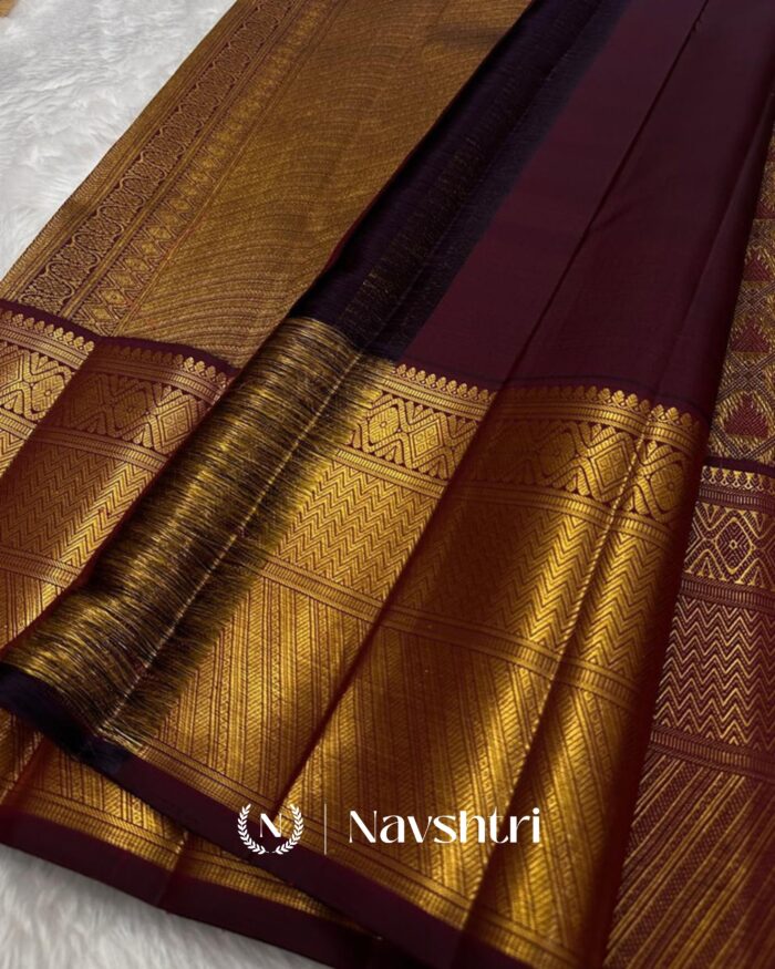 Brown Color Curated Quality Pure Golden Zari Work Soft Banarasi Silk Saree with Classy Blouse Piece - Image 5