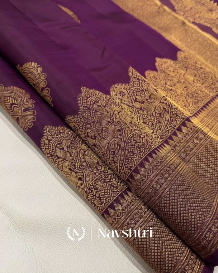 Purple Color Signature Line Pure Golden Zari Work Soft Banarasi Silk Saree with Classy Blouse Piece - Image 4