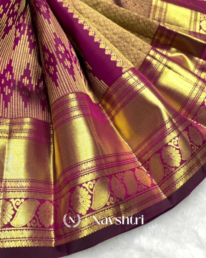 Purple Color Luxury Edition Pure Golden Zari Work Soft Banarasi Silk Saree with Classy Blouse Piece - Image 5