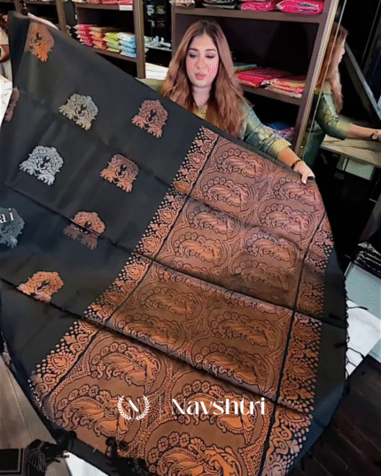 Demanding Black Color Soft Banarasi Silk Saree With Pure Golden Zari Work & Classy Blouse Piece