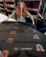 Demanding Black Color Soft Banarasi Silk Saree With Pure Golden Zari Work & Classy Blouse Piece - Image 7