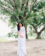Sitara Veen - Elegant White Saree with Tiny Black Motifs & Blouse Piece - Image 2