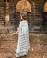 Shashi Varna - Pure White Linen Saree with Contrast Black Border & Blouse Piece - Image 3