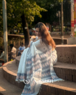 Shashi Varna - Pure White Linen Saree with Contrast Black Border & Blouse Piece - Image 5