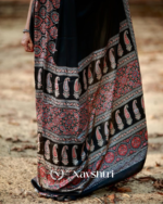 Black Color 1 Minute Ready to Wear Digitial Printed Crape Silk Saree - Image 5
