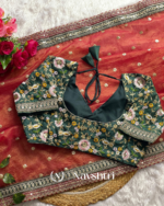 Chatoyant Red Cursh Silk Saree With Stunner Stitched Blouse - Image 2